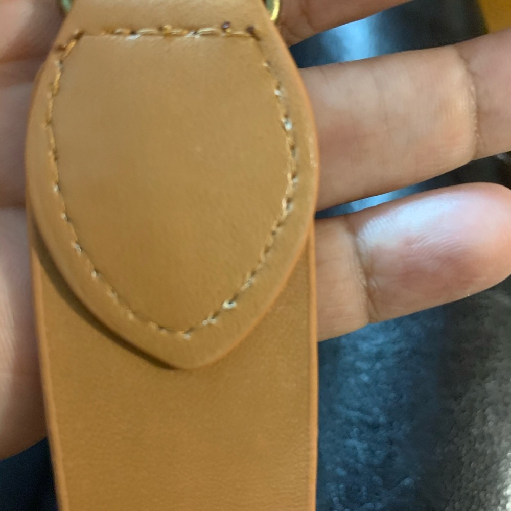 Coin wallet strap replacement - Picture 5 of 6
